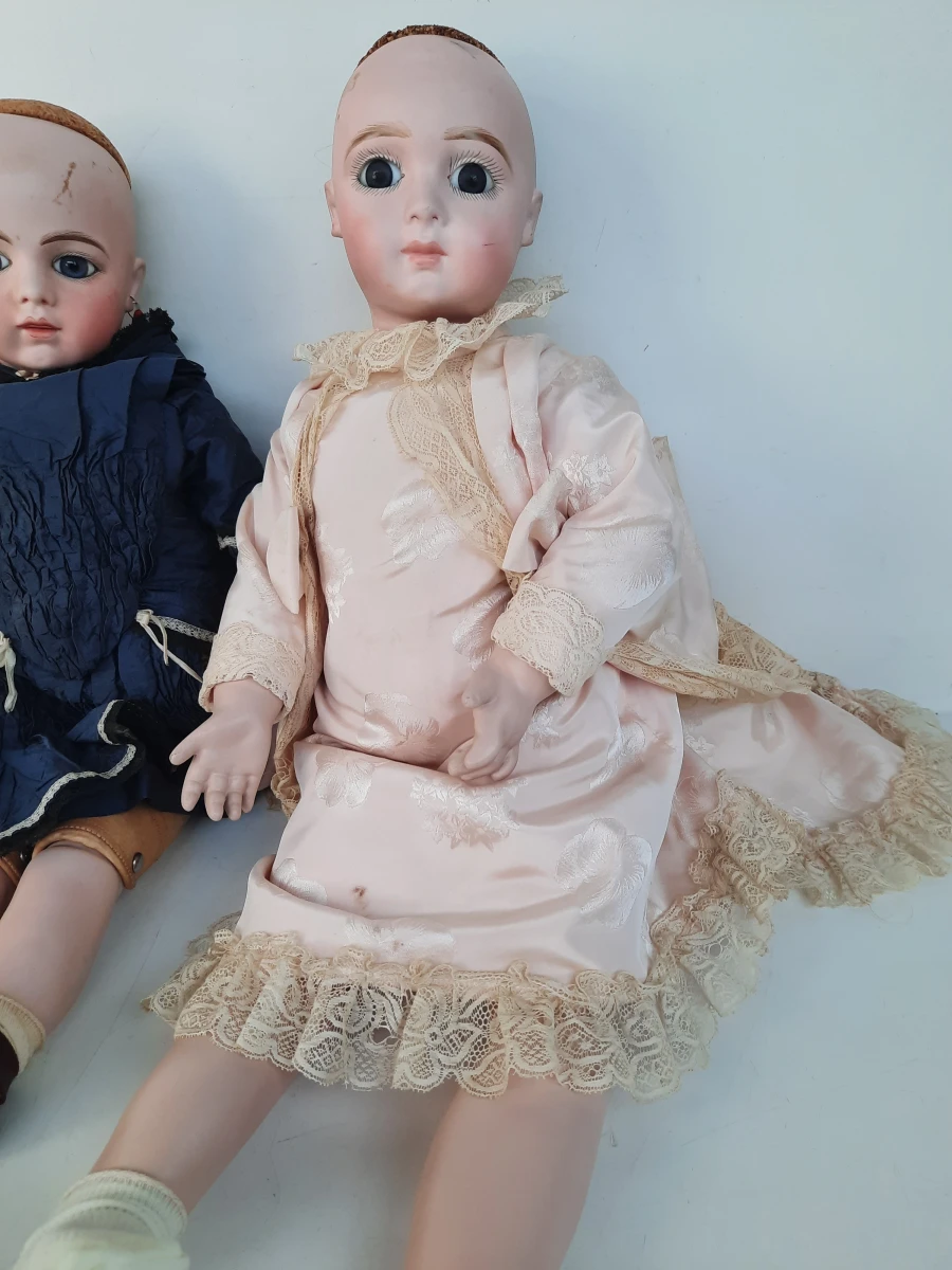 2x Prachtige grote karakterpoppen – Porselein – Hoogte 60 cm – Vintage 1988