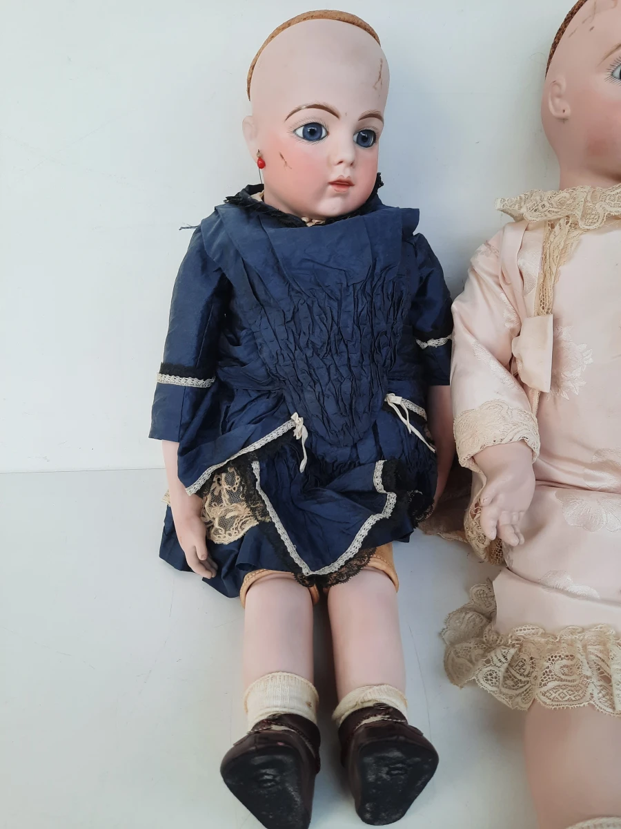 2x Prachtige grote karakterpoppen – Porselein – Hoogte 60 cm – Vintage 1988
