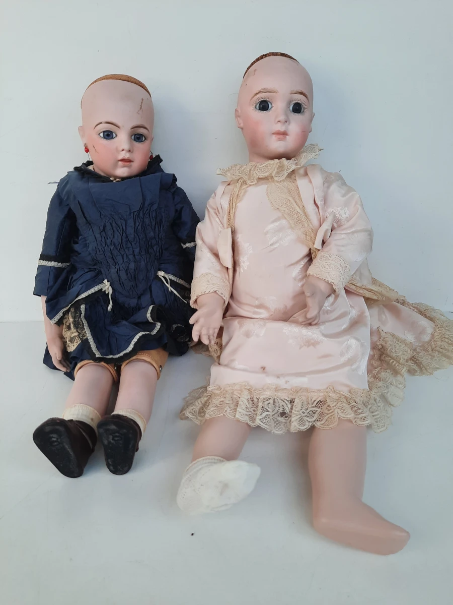 2x Prachtige grote karakterpoppen – Porselein – Hoogte 60 cm – Vintage 1988