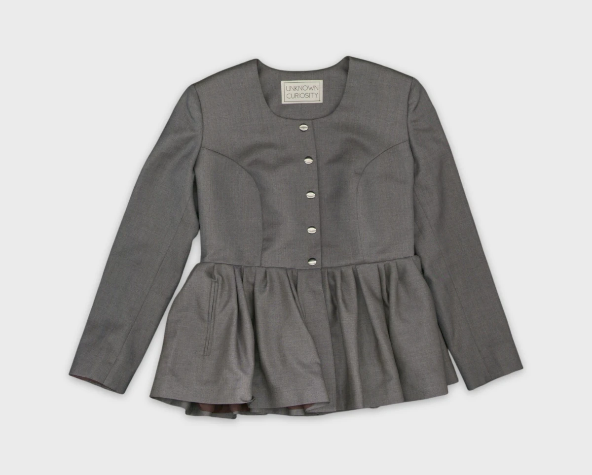 Unknown Curiosity Blouses S