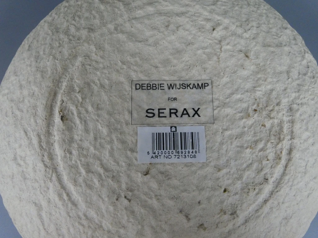 Decoratieve vaas met ruwe textuur