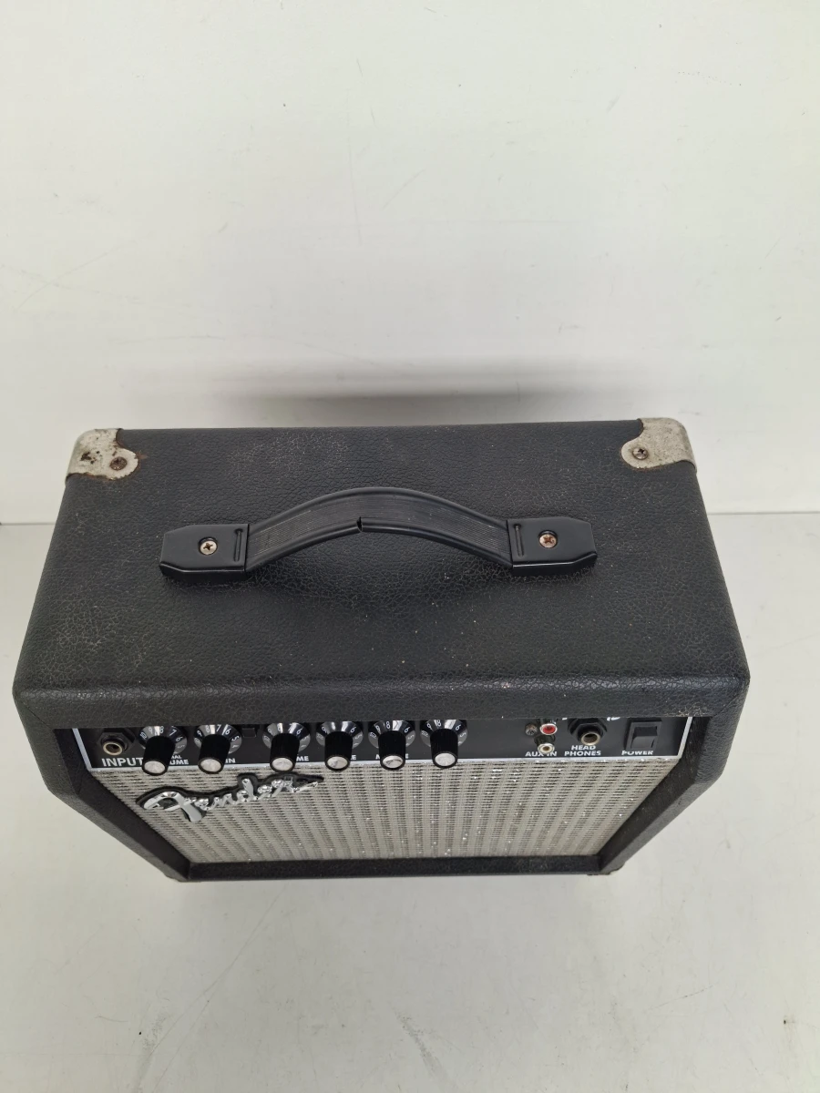 Fender Frontman 15G Gitaarversterker (Type: PR 495) – Betrouwbare 15W Oefencombo
