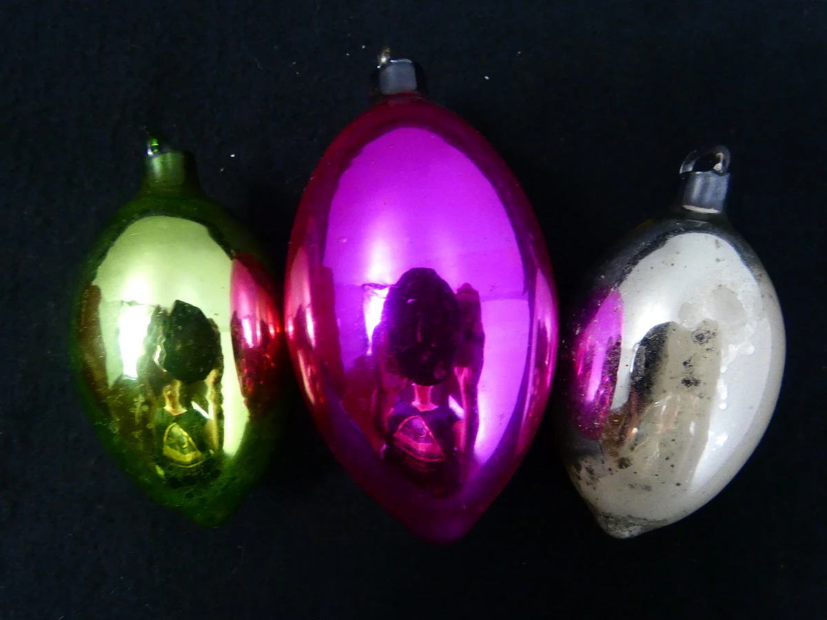 Set van 3 antieke Ajeco kerstballen