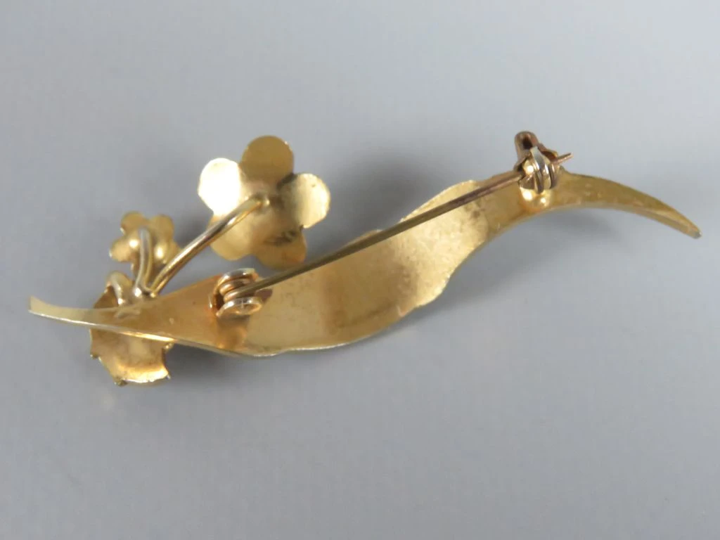 Elegante Vintage Broche met Florale Details
