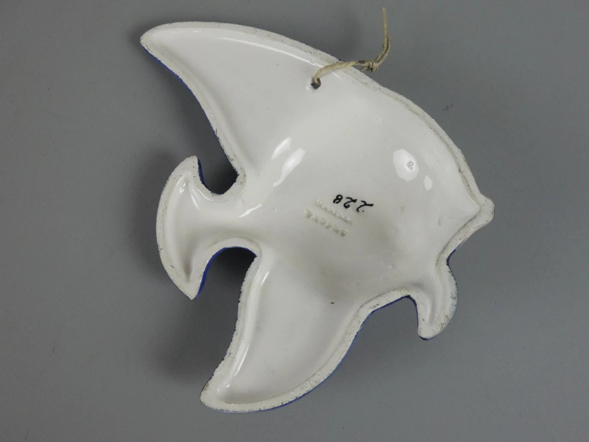 Decoratief keramische viis