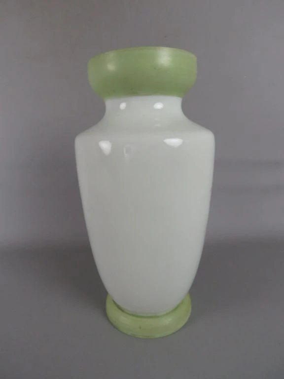 Grote vaas met elfjesmotief (Ø 20 x H 39 cm)