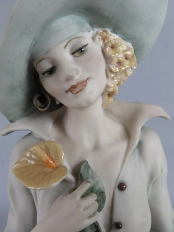 Elegant Giuseppe Armani Porseleinen Beeld