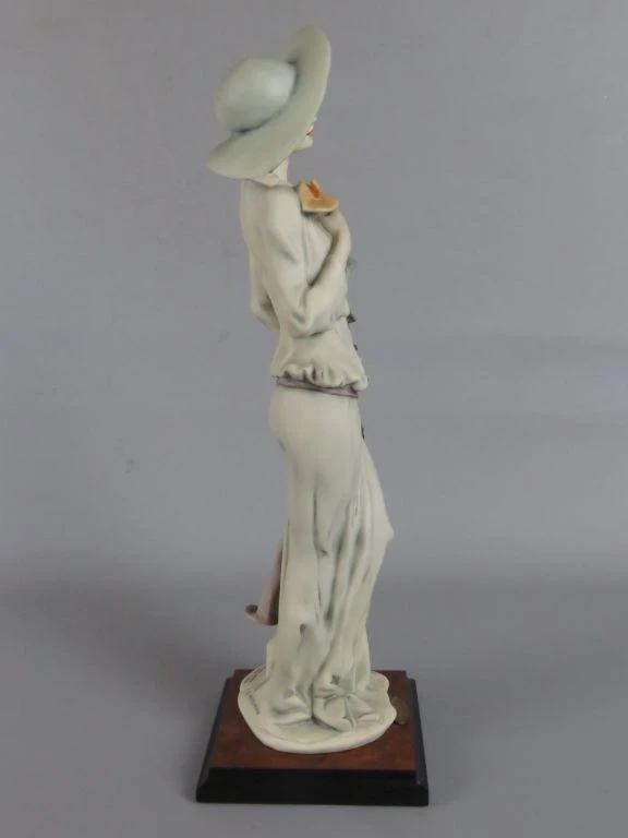 Elegant Giuseppe Armani Porseleinen Beeld