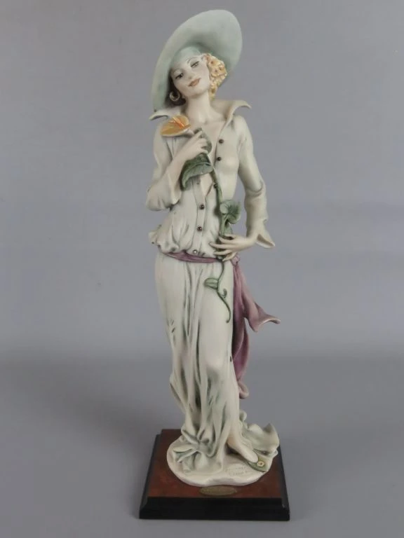 Elegant Giuseppe Armani Porseleinen Beeld