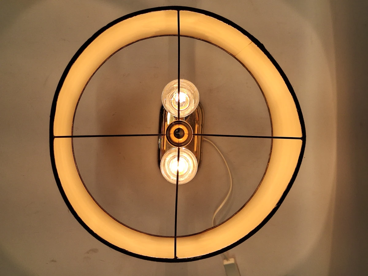 Elegante Hollywood Regency tafellamp met acryl en goudkleurige accenten