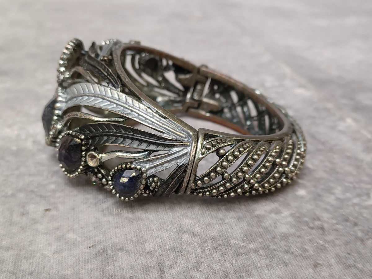Vintage-stijl sieradenset – Collier en bijpassende armband