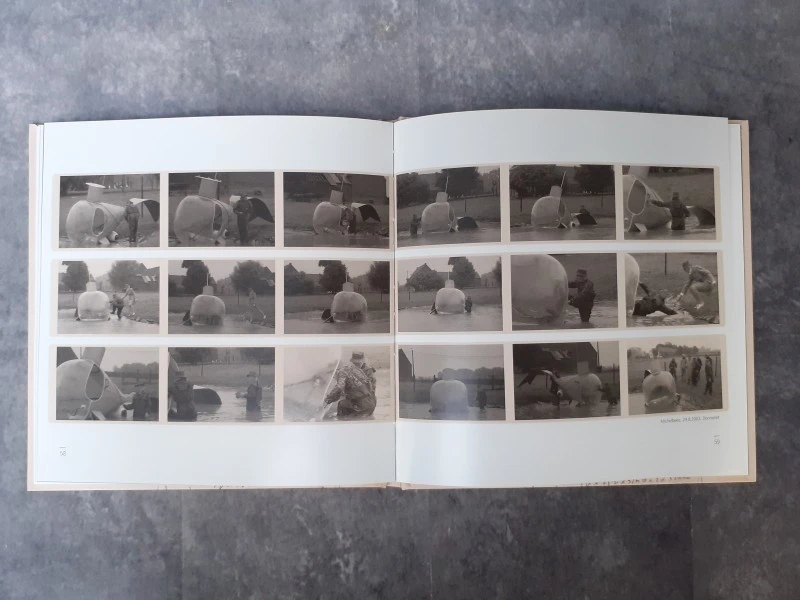 Boek: Duo van Panamarenko kunstboeken + tentoonstellings folder