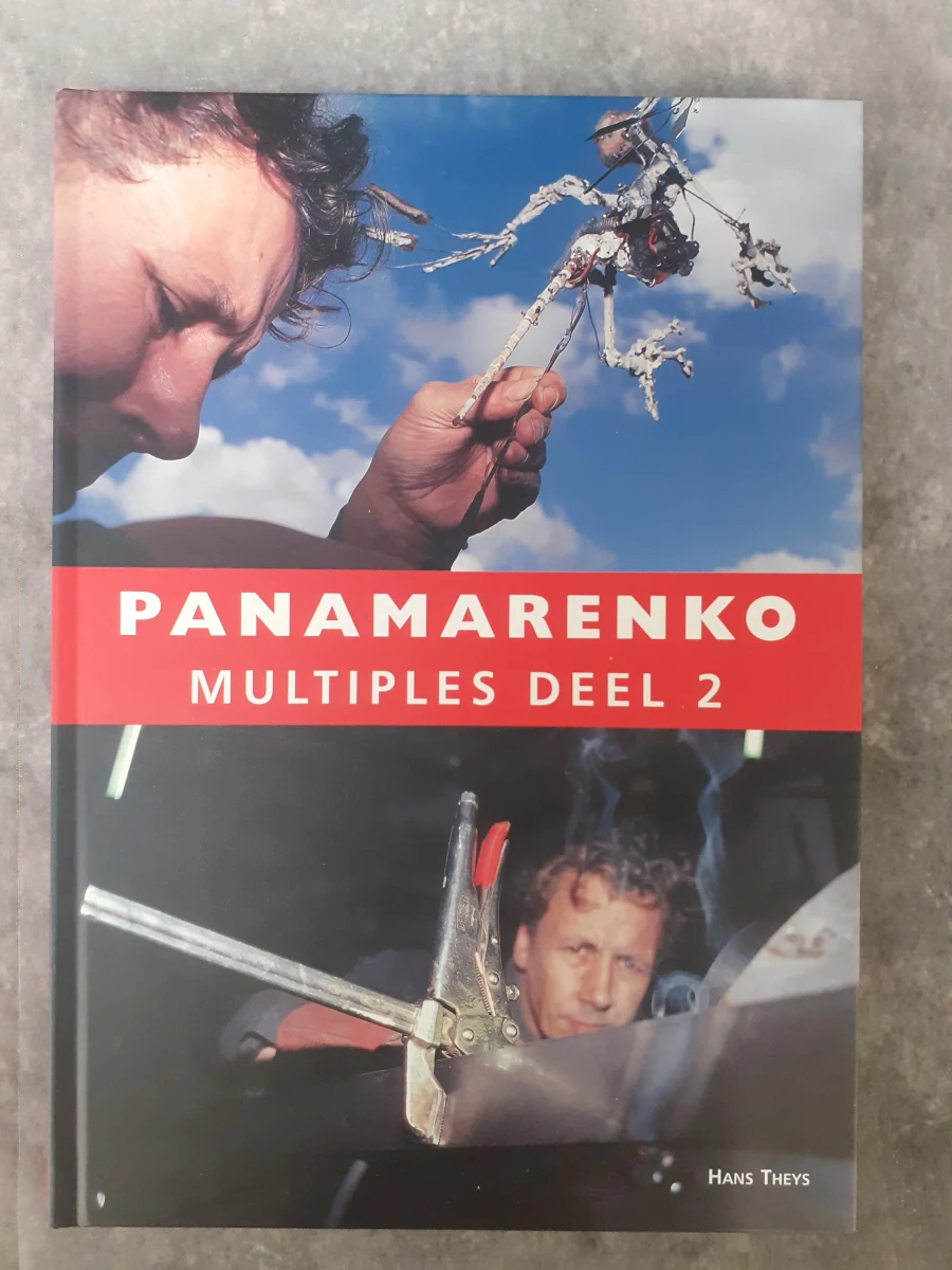 Boek: Duo van Panamarenko kunstboeken + tentoonstellings folder