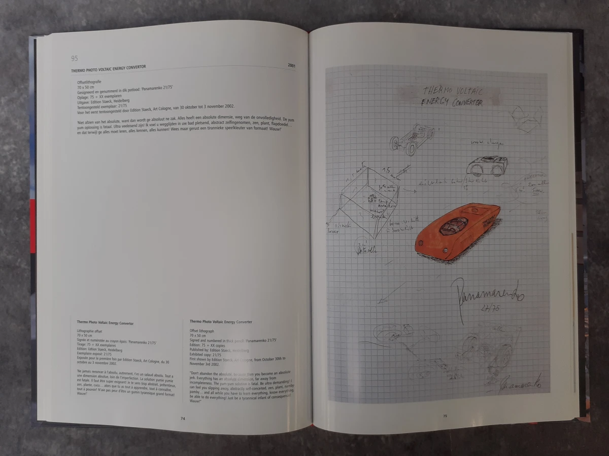 Boek: Duo van Panamarenko kunstboeken + tentoonstellings folder
