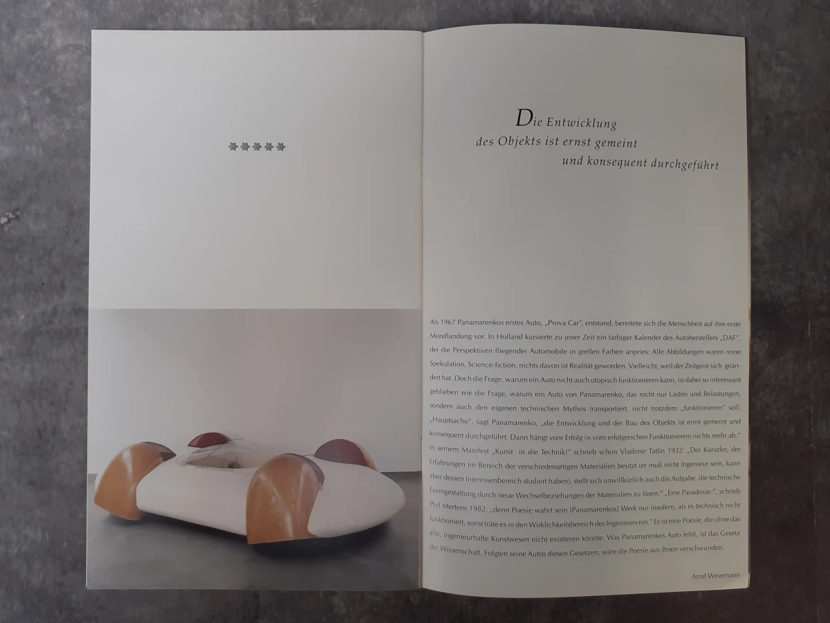 Boek: Duo van Panamarenko kunstboeken + tentoonstellings folder