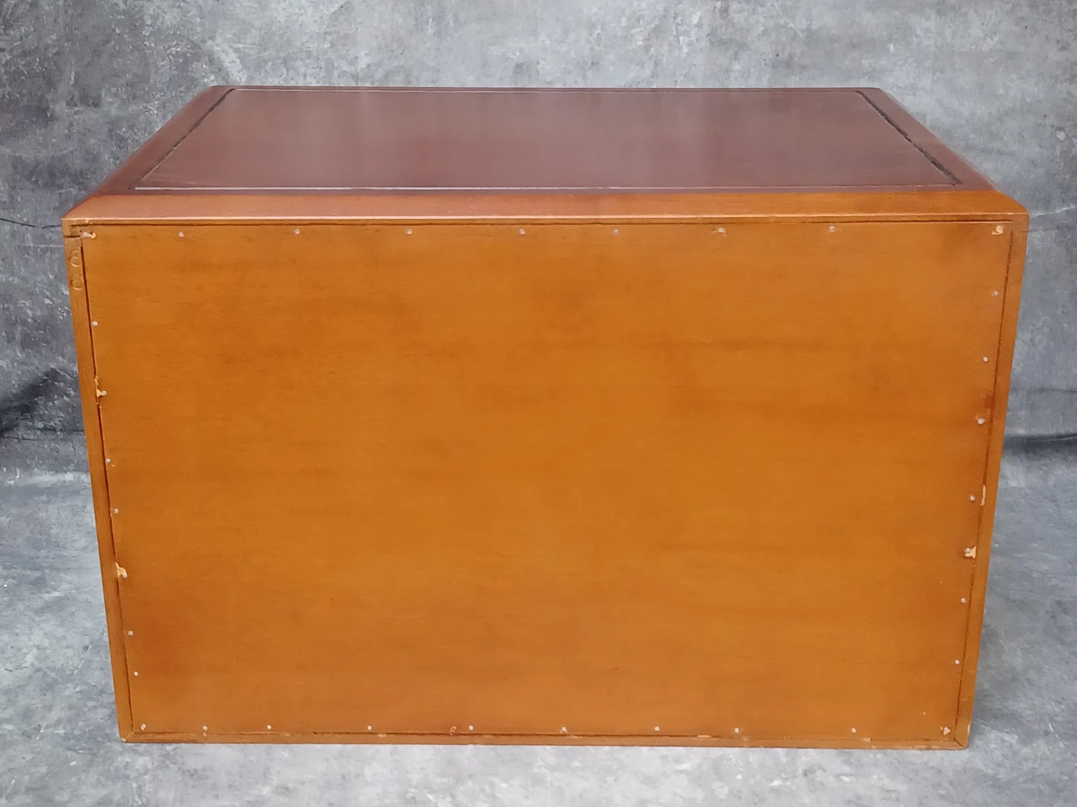 Luxe houten bestekkoffer met 4 laden en compleet 12-persoons bestek