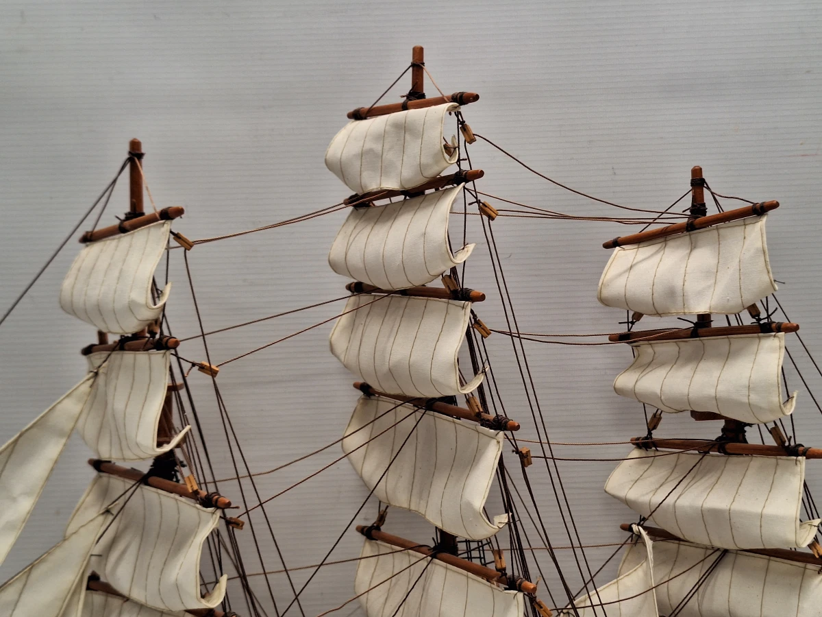 Handgebouwd houten schaalmodel van de historische theeklipper Cutty Sark