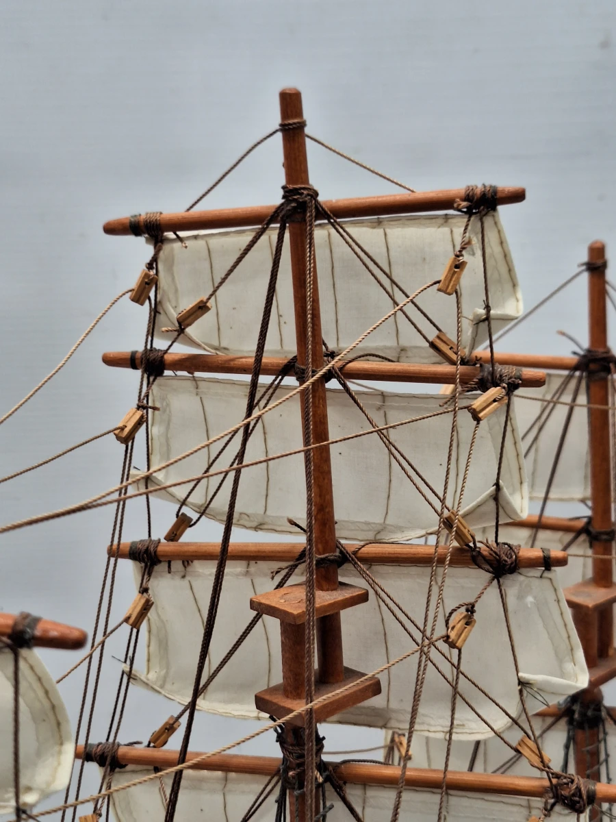 Handgebouwd houten schaalmodel van de historische theeklipper Cutty Sark