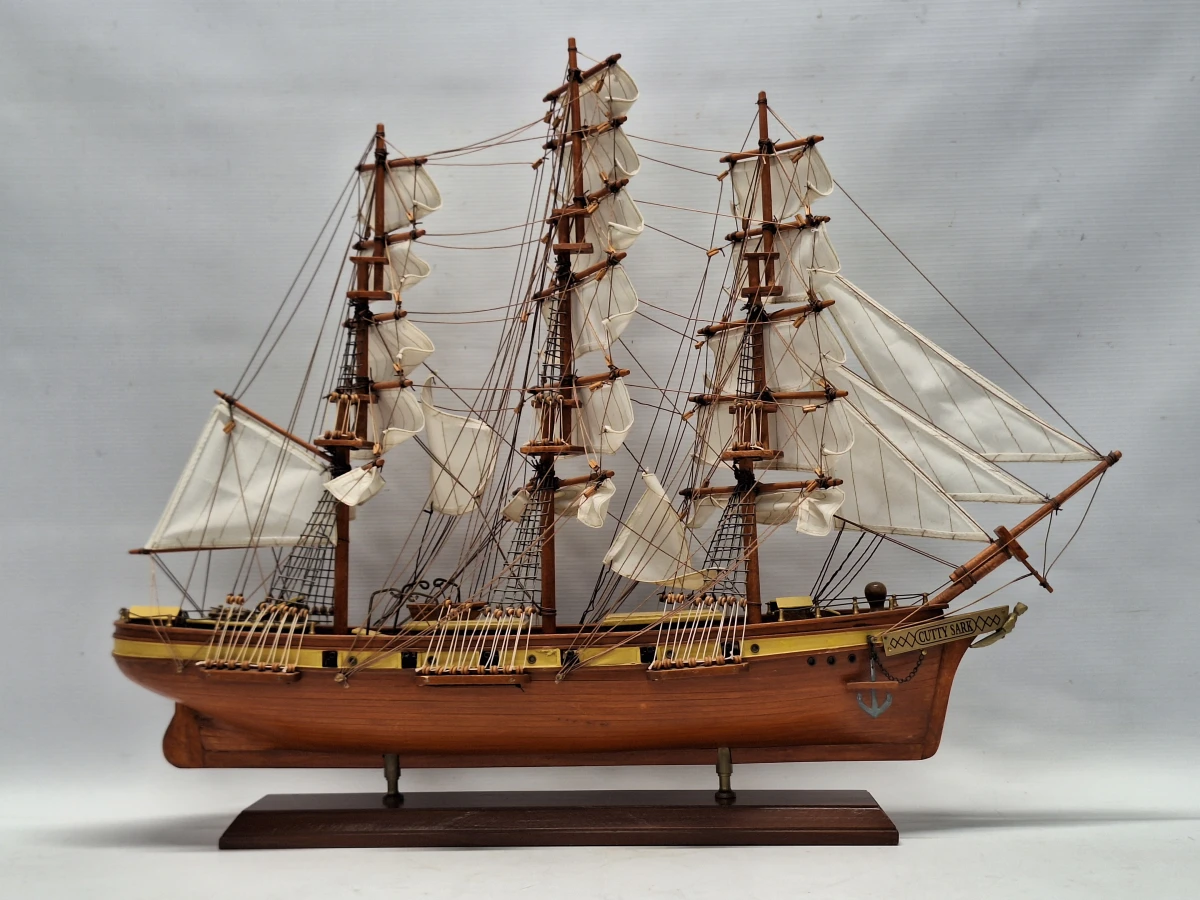 Handgebouwd houten schaalmodel van de historische theeklipper Cutty Sark