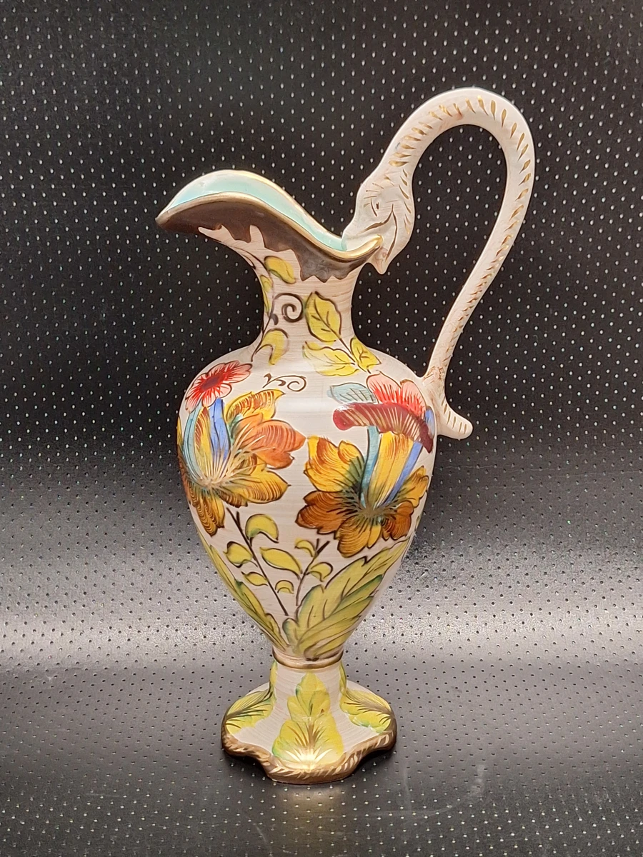 Decoratieve tweedelige keramiekset van Hubert Bequet uit Quaregnon (België)
