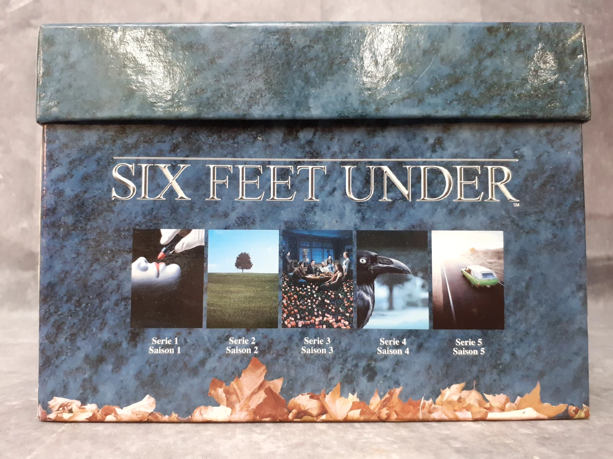 DVD: Six Feet Under - The Complete Collection
