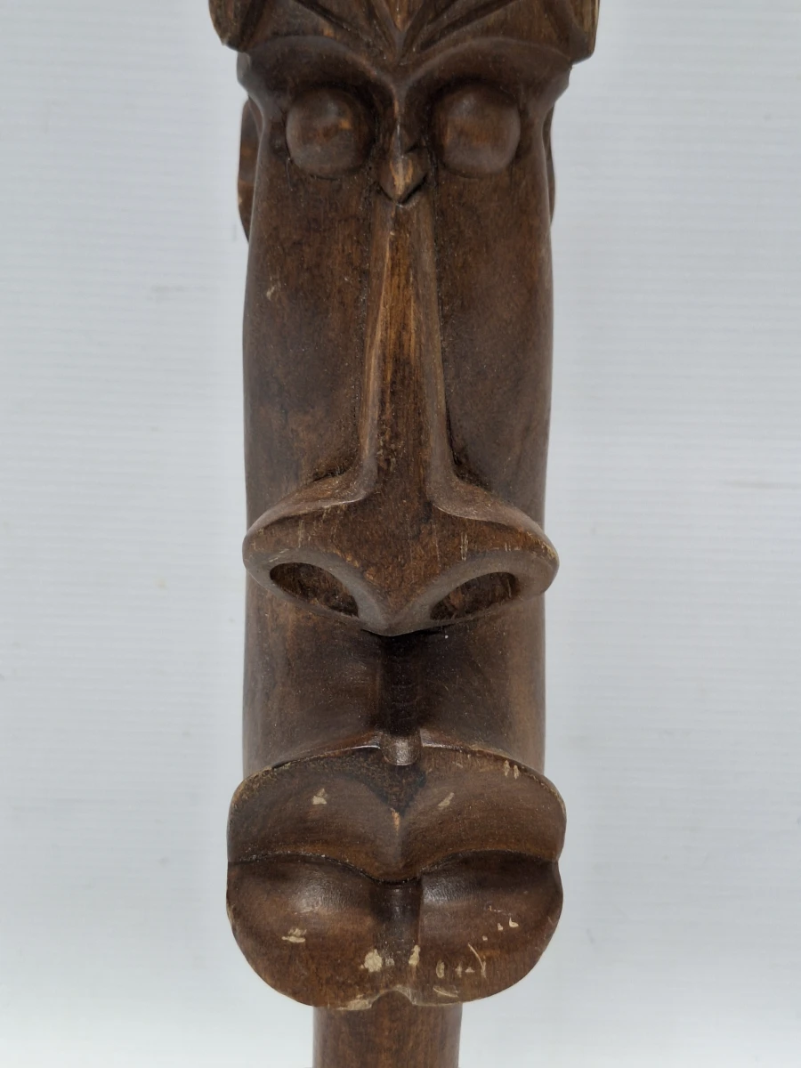 Leuke set vintage Afrikaanse houten sculpturen (Tiki-stijl)