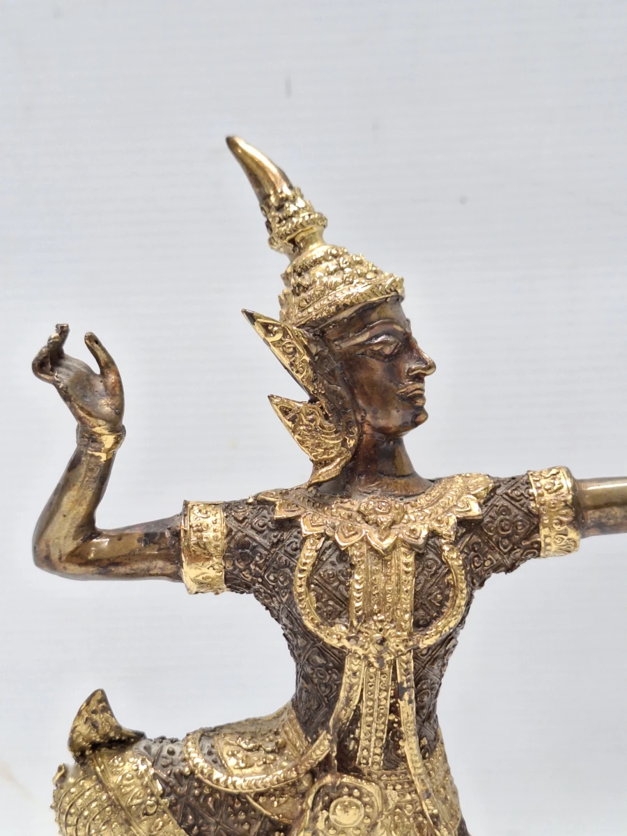 Thais bronzen beeld van Prins Rama