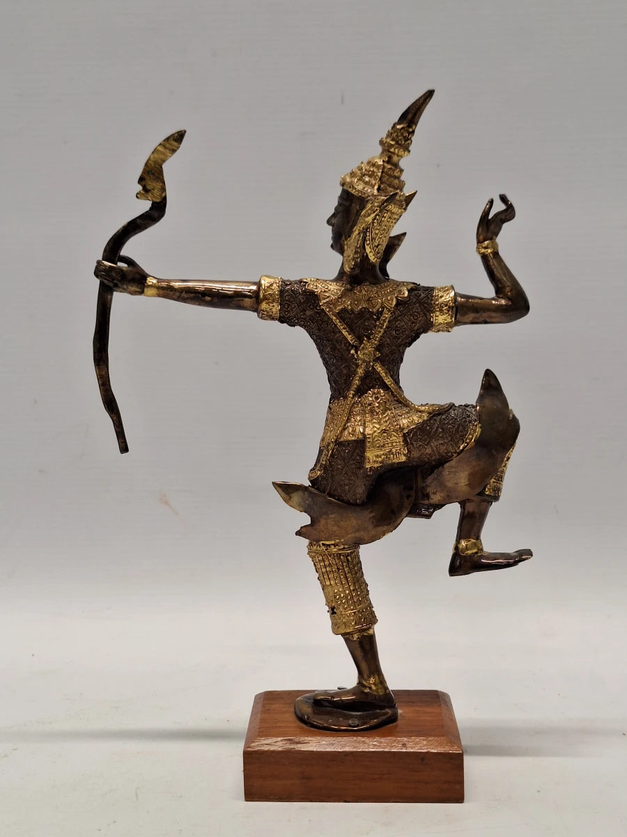 Thais bronzen beeld van Prins Rama