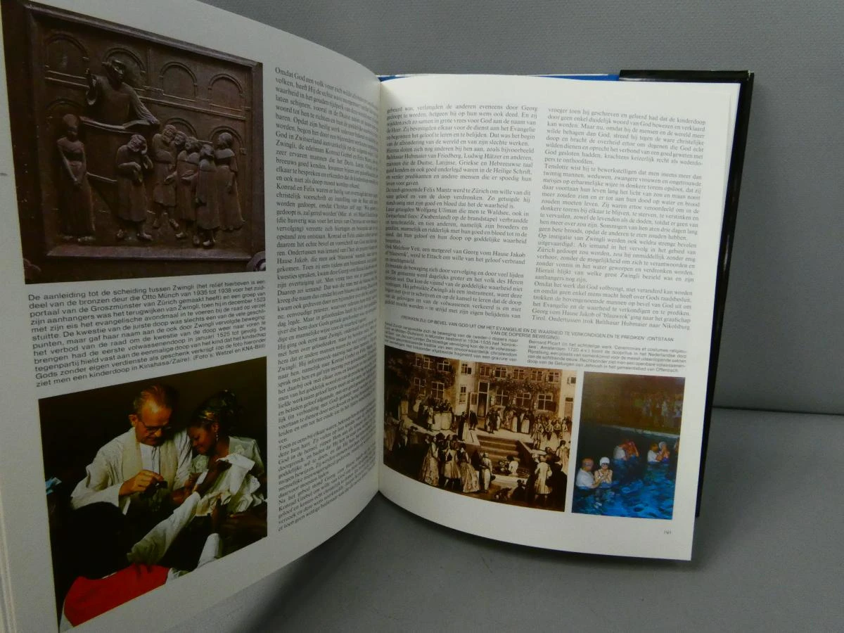 Collectie van 4 delen boeken De Bijbel en het Christendom