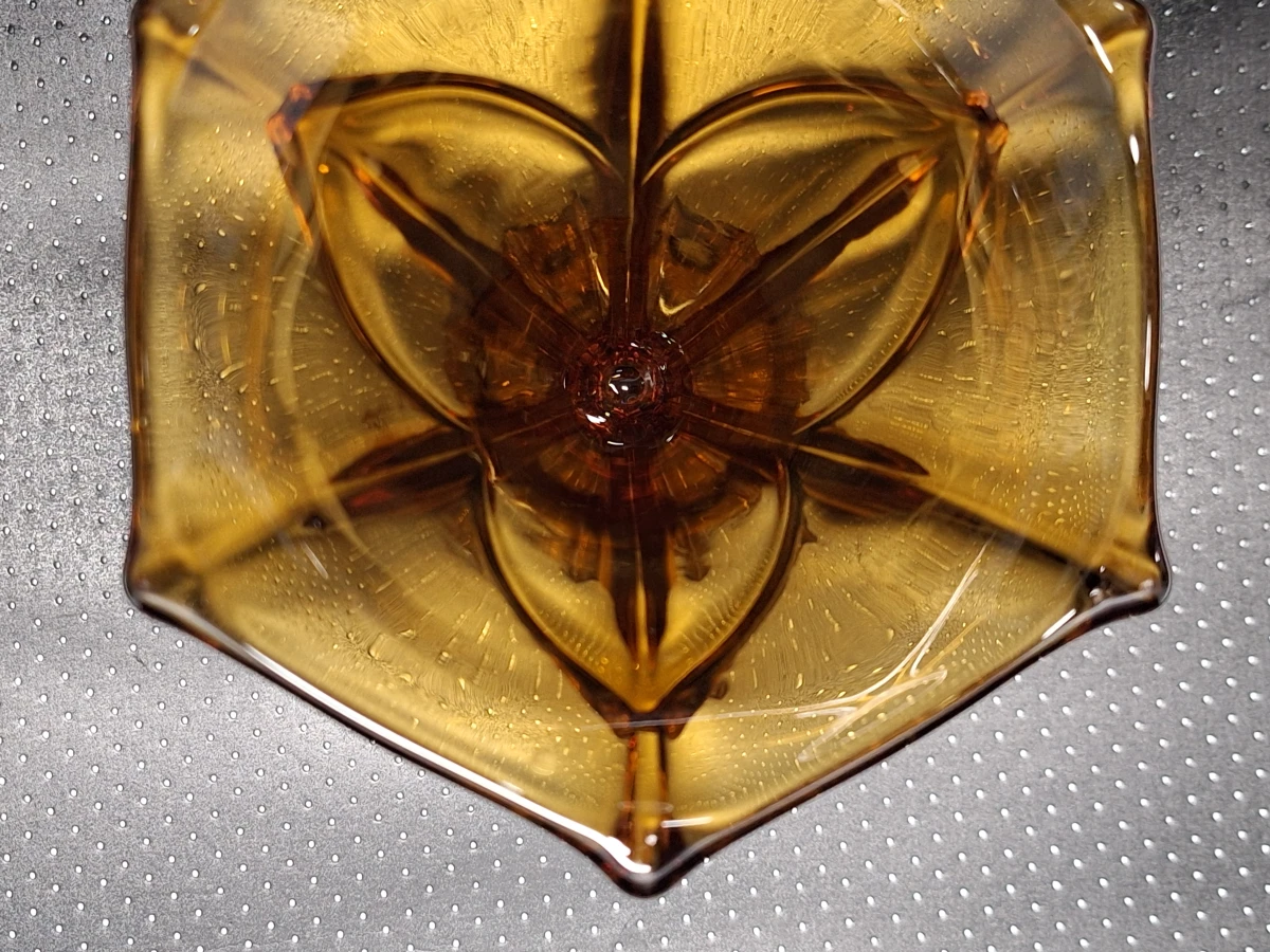 Set van 2 Art Deco depressieglazen vazen - rosaline en amber
