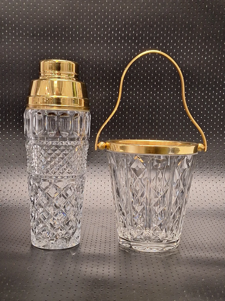 Hoogkristallen barset - Val Saint Lambert ijsemmer en bijbehorende cocktailshaker (verguld)