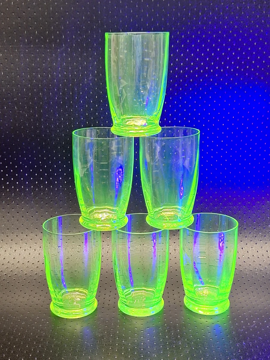 Set van 6 uranium limonadeglazen - Art Deco