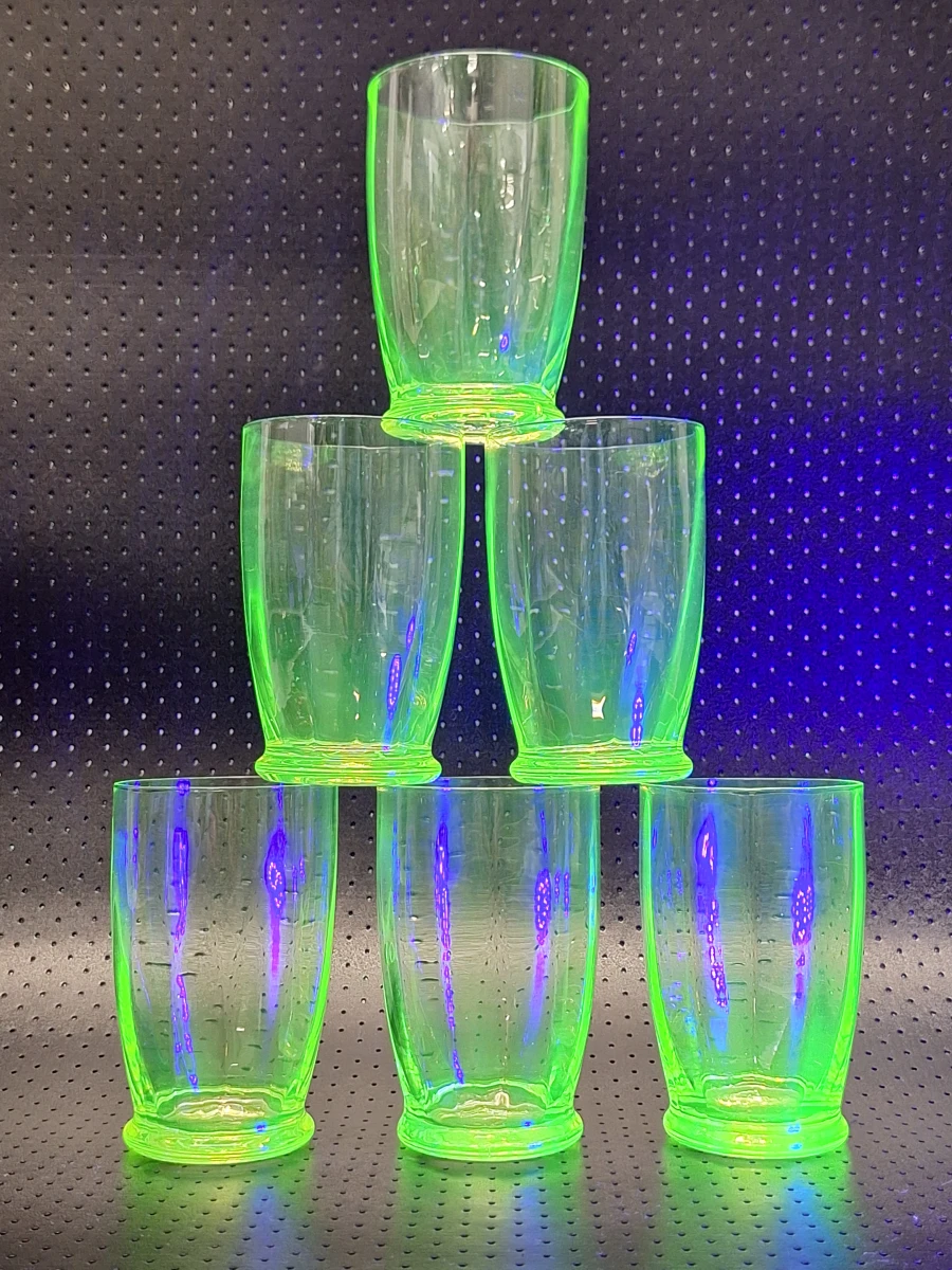 Set van 6 uranium limonadeglazen - Art Deco