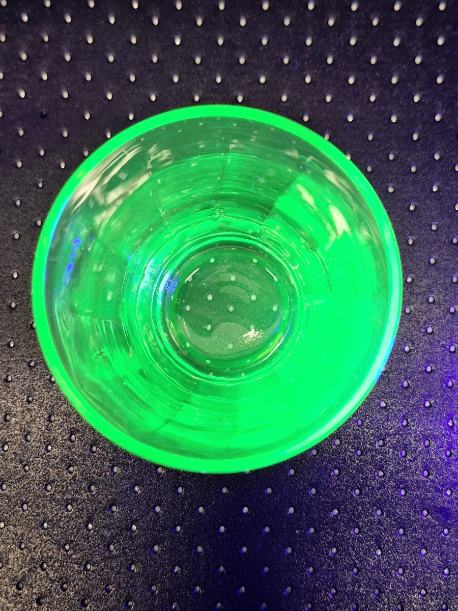 Set van 6 uranium limonadeglazen - Art Deco