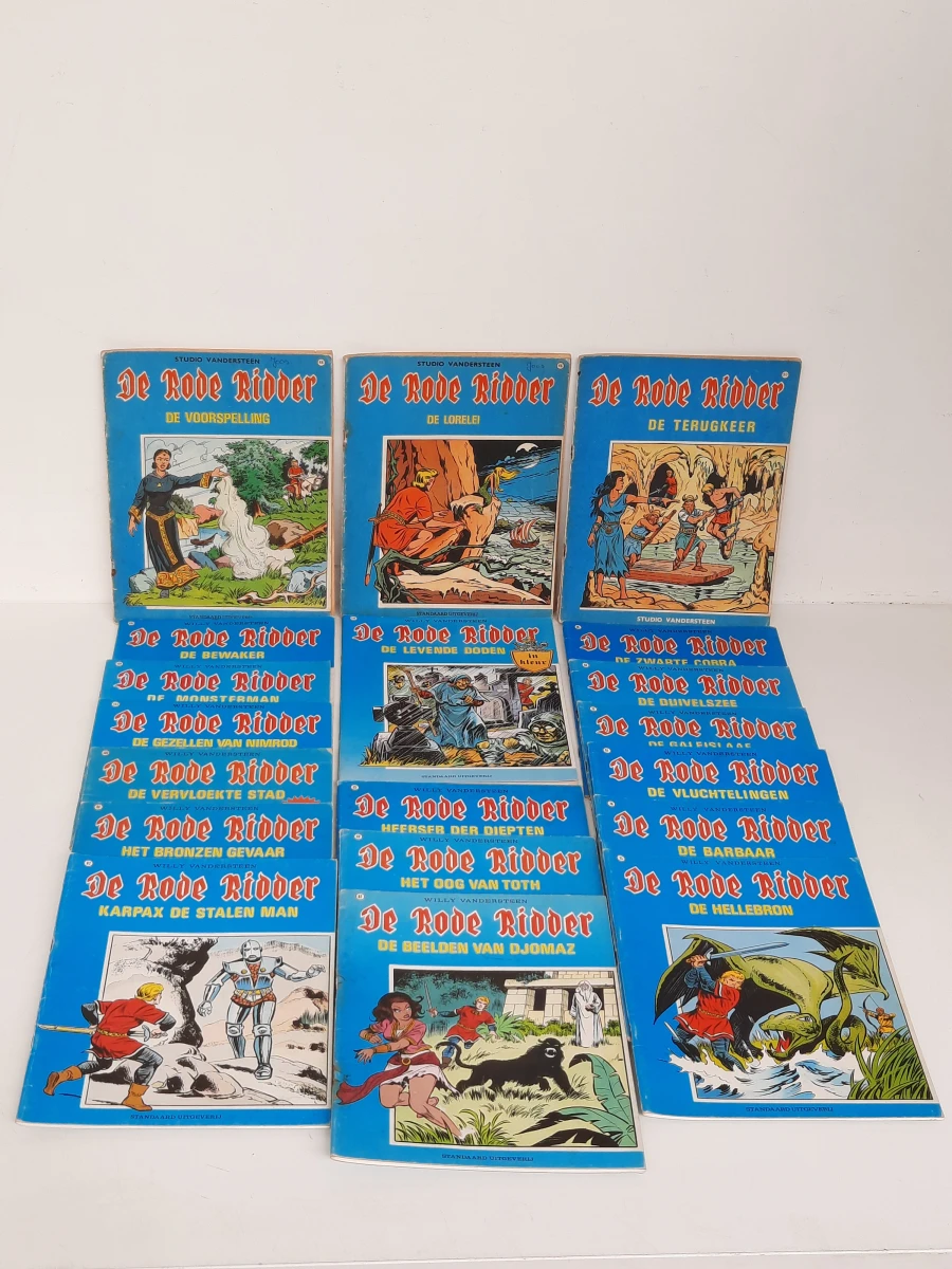 Grote Partij Vintage Stripboeken "De Rode Ridder" (Willy Vandersteen) – 18 Delen