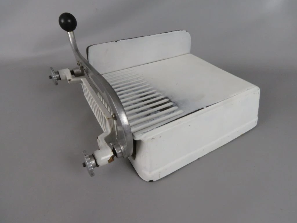 Vintage Gietijzeren Kaassnijder / Snijmachine
