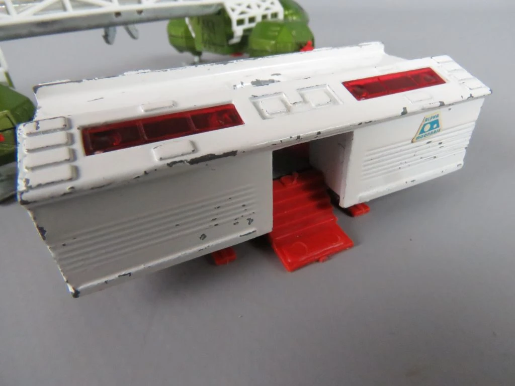 Dinky Toys Eagle Transporter Space 1999