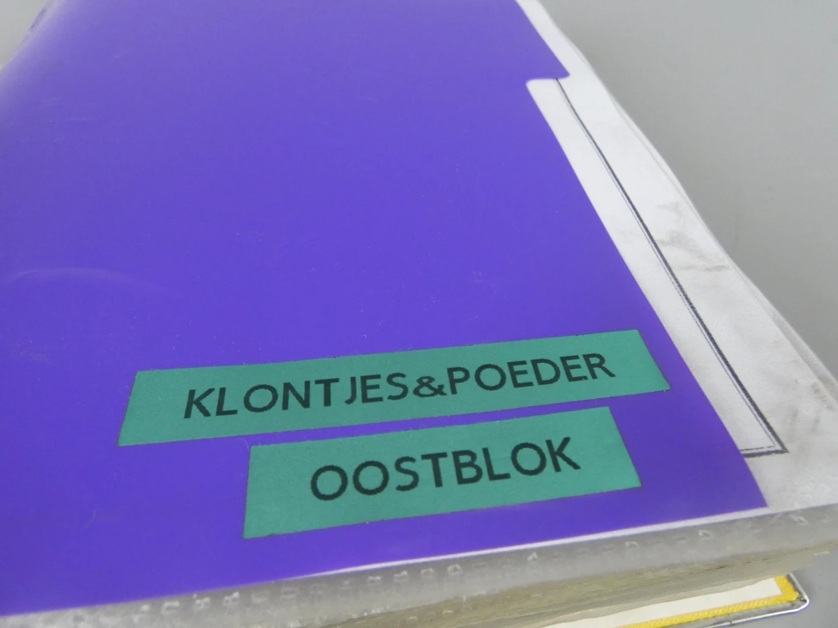 Map met suikerzakjes Oostblok