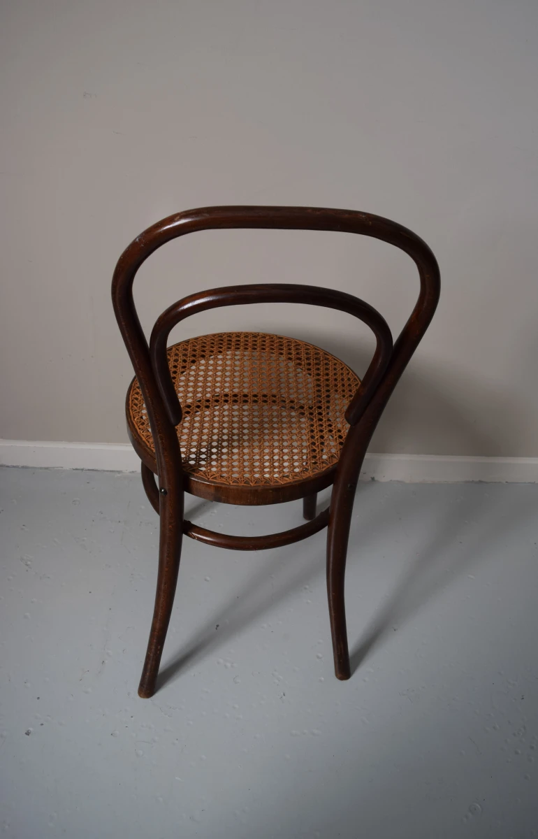 3 bistrostoelen Thonet