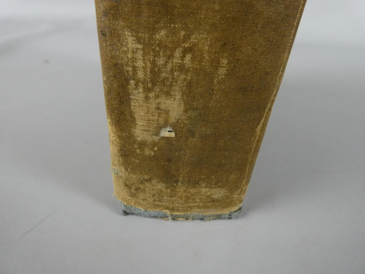 Fransboek "Encyclopédie des gens du monde"