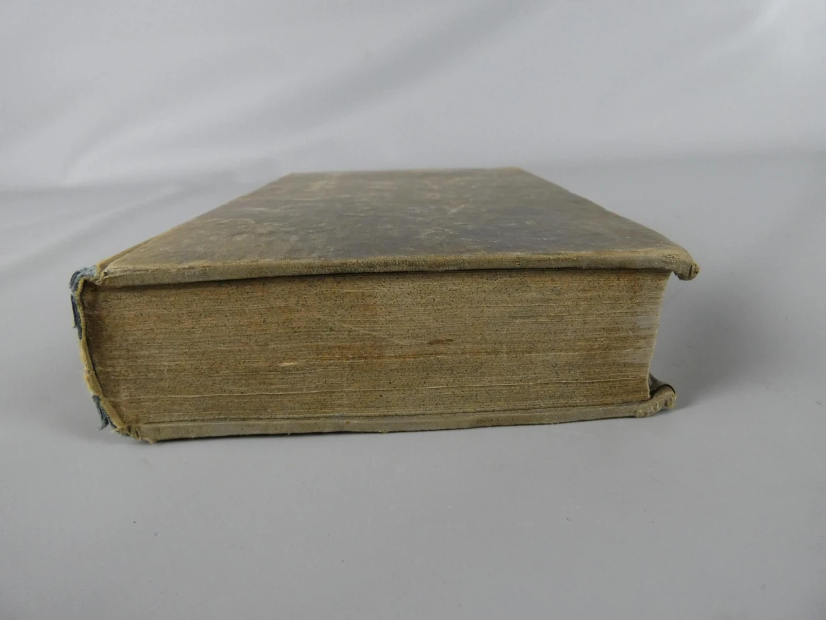Fransboek "Encyclopédie des gens du monde"