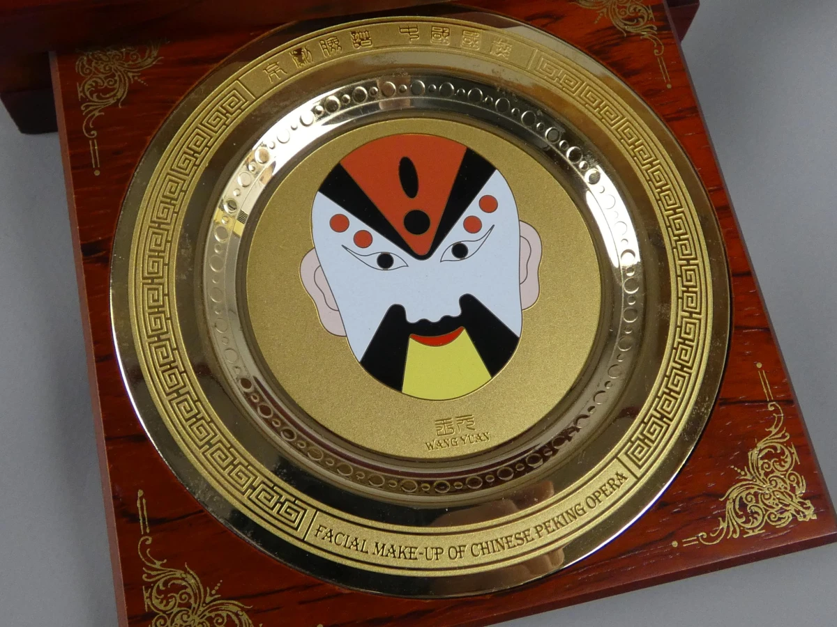 Sierbord met Chinese Peking Opera Masker