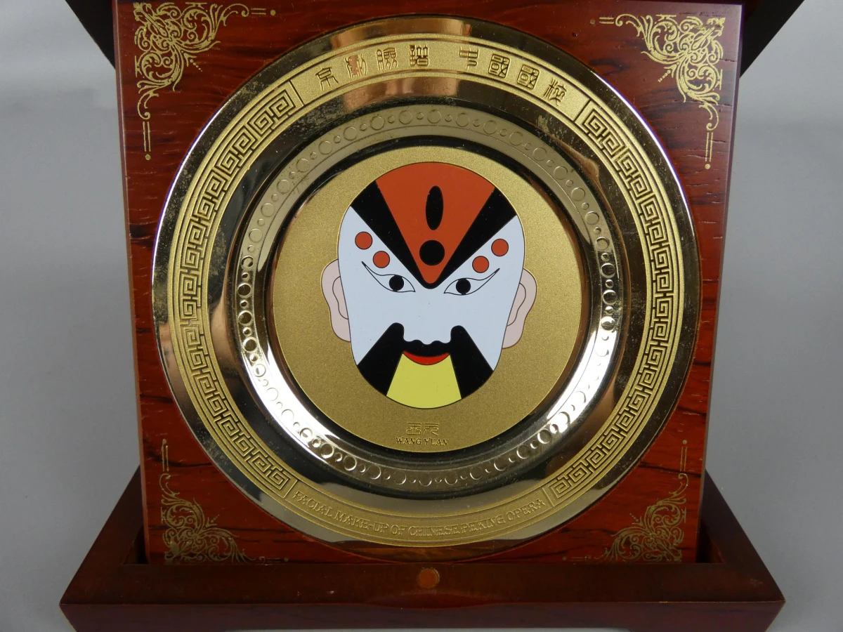 Sierbord met Chinese Peking Opera Masker