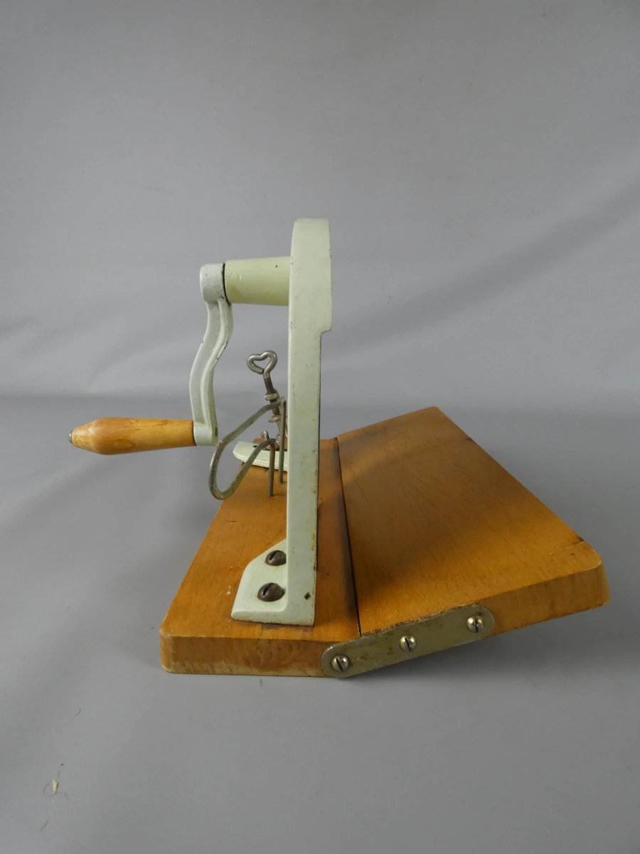 Vintage ROB type R.D.A. snijmachine
