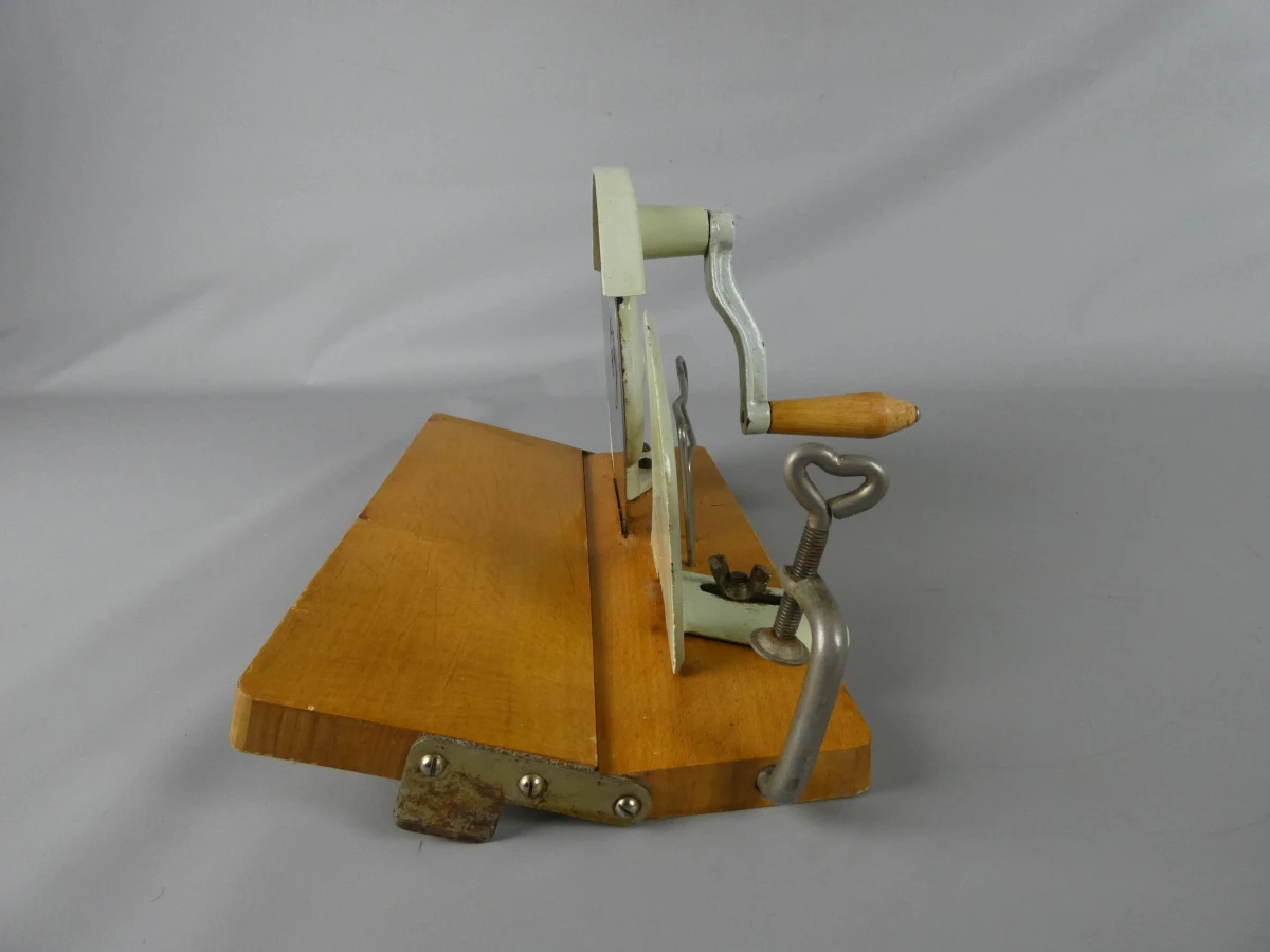 Vintage ROB type R.D.A. snijmachine