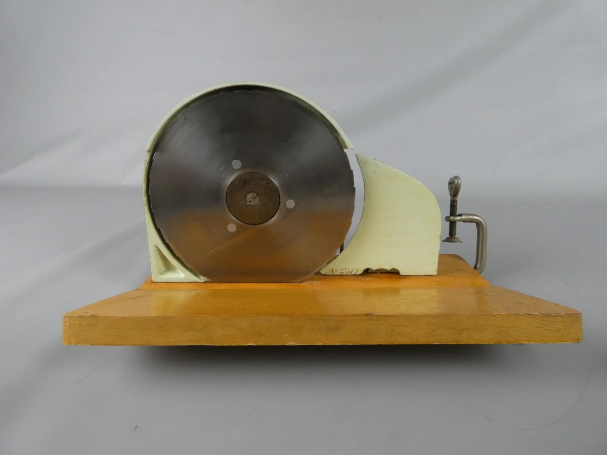 Vintage ROB type R.D.A. snijmachine