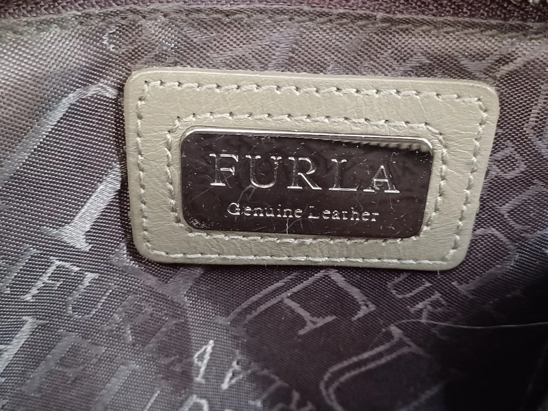 Stijlvolle Furla handtas van soepel leder