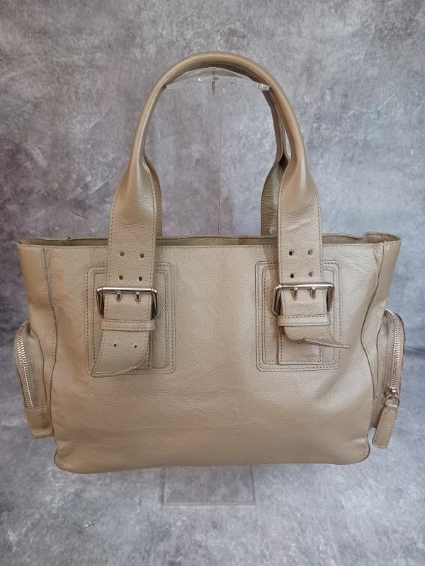 Stijlvolle Furla handtas van soepel leder