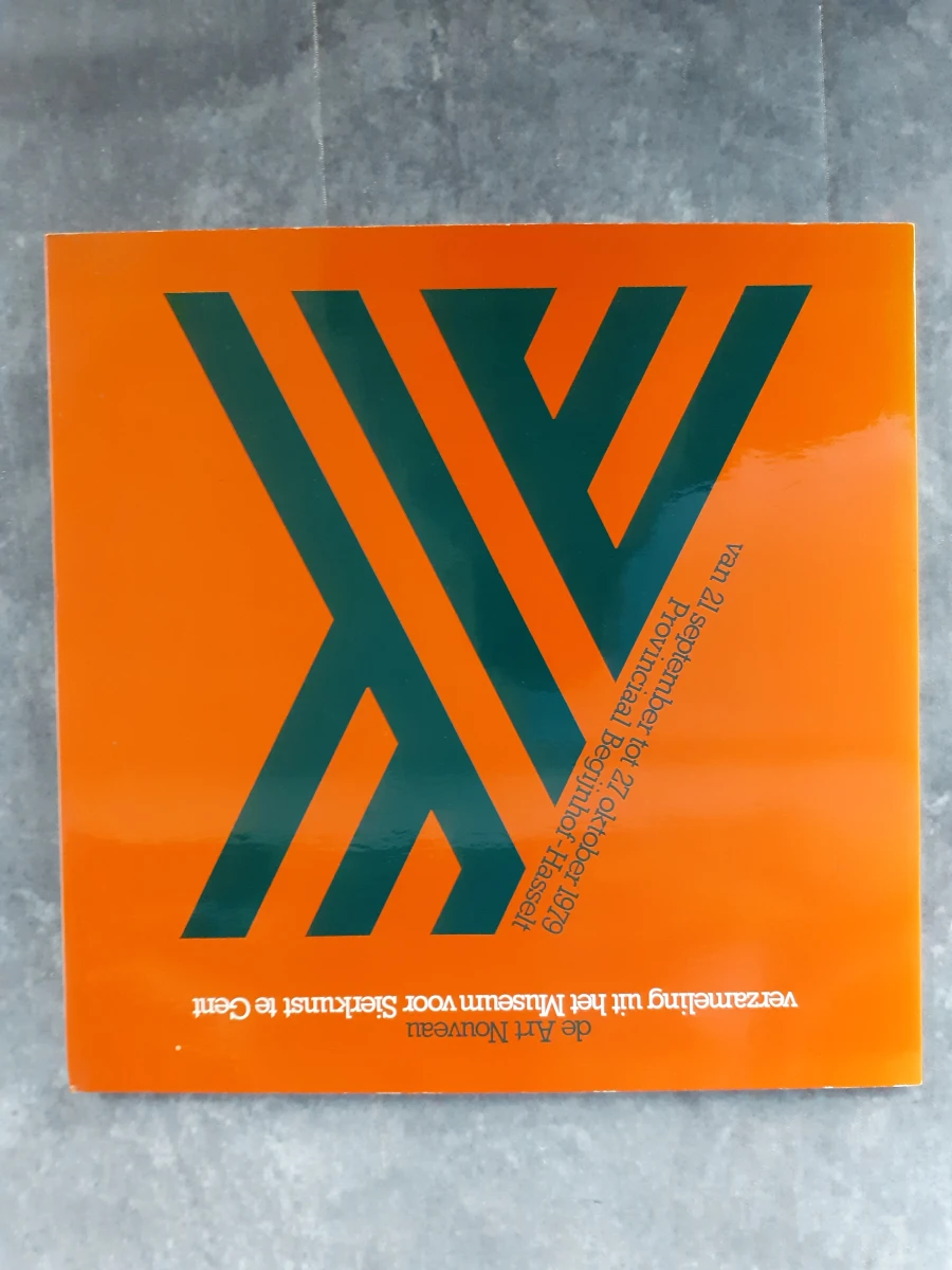 Boek: Set van zeldzame tentoonstellingscatalogus + 2 affiches van het Museum voor Sierkunst te Gent