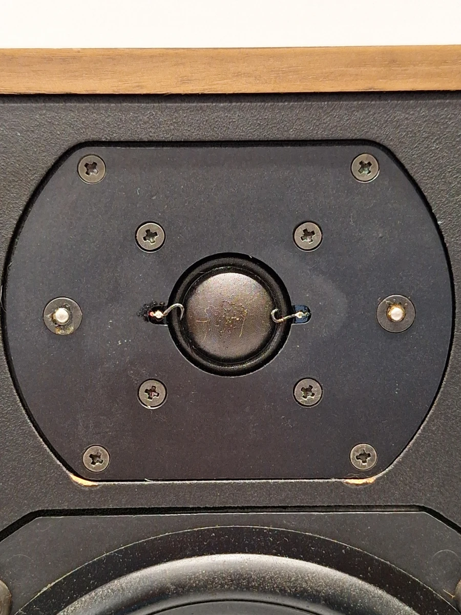 Bowers & Wilkins DM14 – Iconische Vintage Britse 3-Weg Luidsprekers (1981) – Made in England